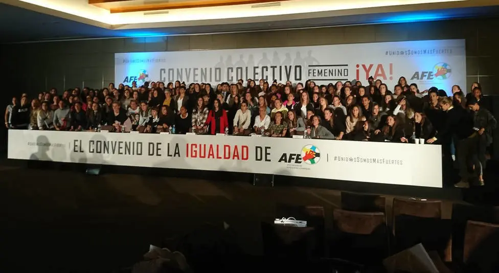 foto: Vaga al futbol femení (COPE)