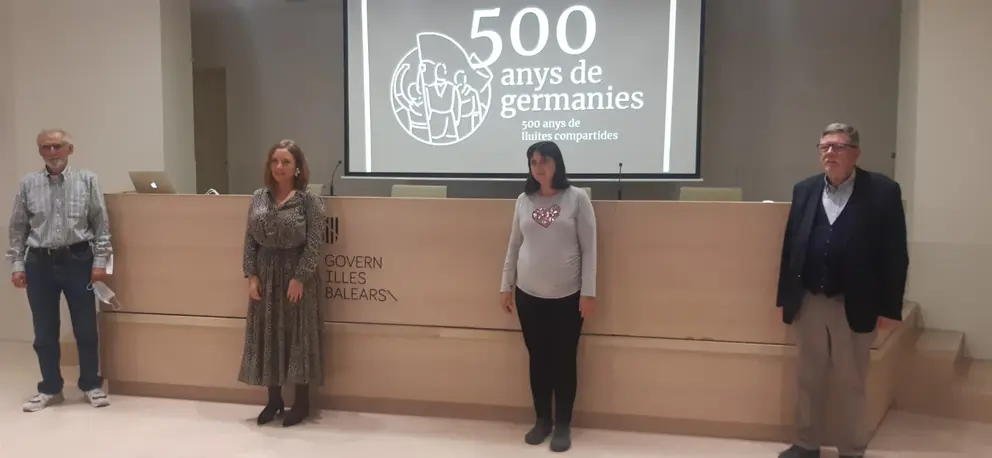 Moment de l'acte de presentació