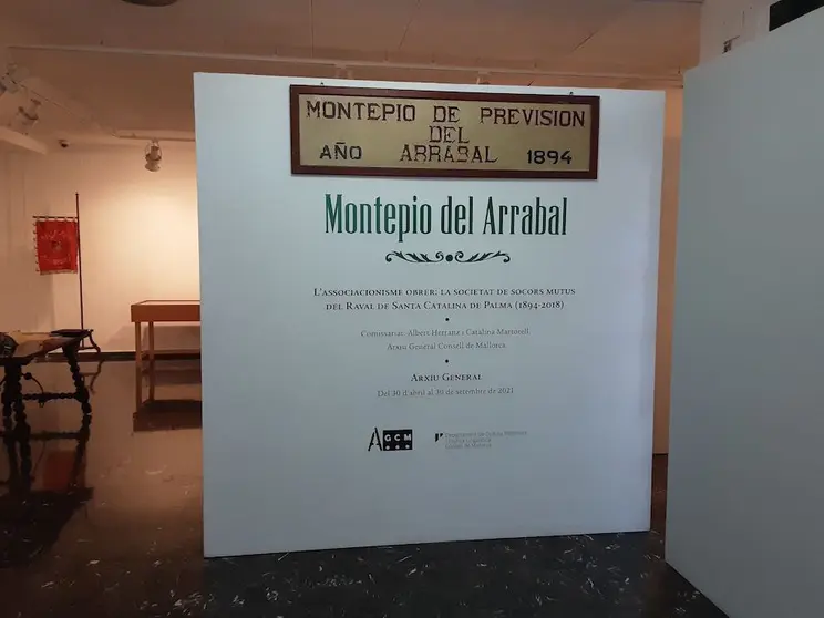 Entrada a l'exposició (Catalina Martorell)