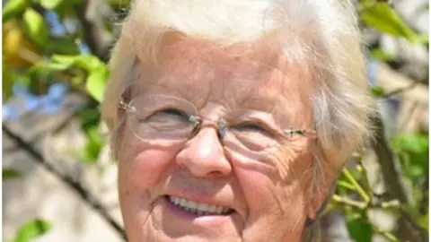 Magdalena Nebot Vaquer