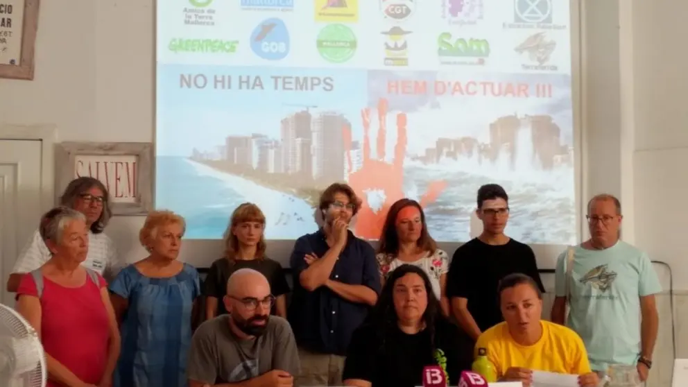 e55f1bfed4855ceb2dd17e3d13335762_XL