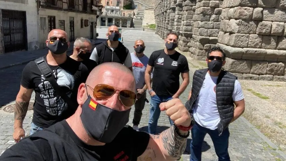 nazis i paramilitars de l&#39;empresa &#39;Desokupa&#39;